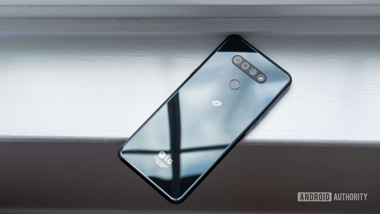 Lg Reflect Review The K S Evil Twin Android Authority