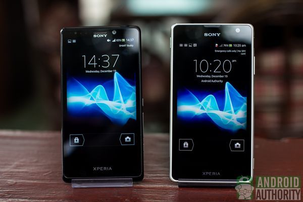 Samsung Galaxy S3 Sony Xperia V