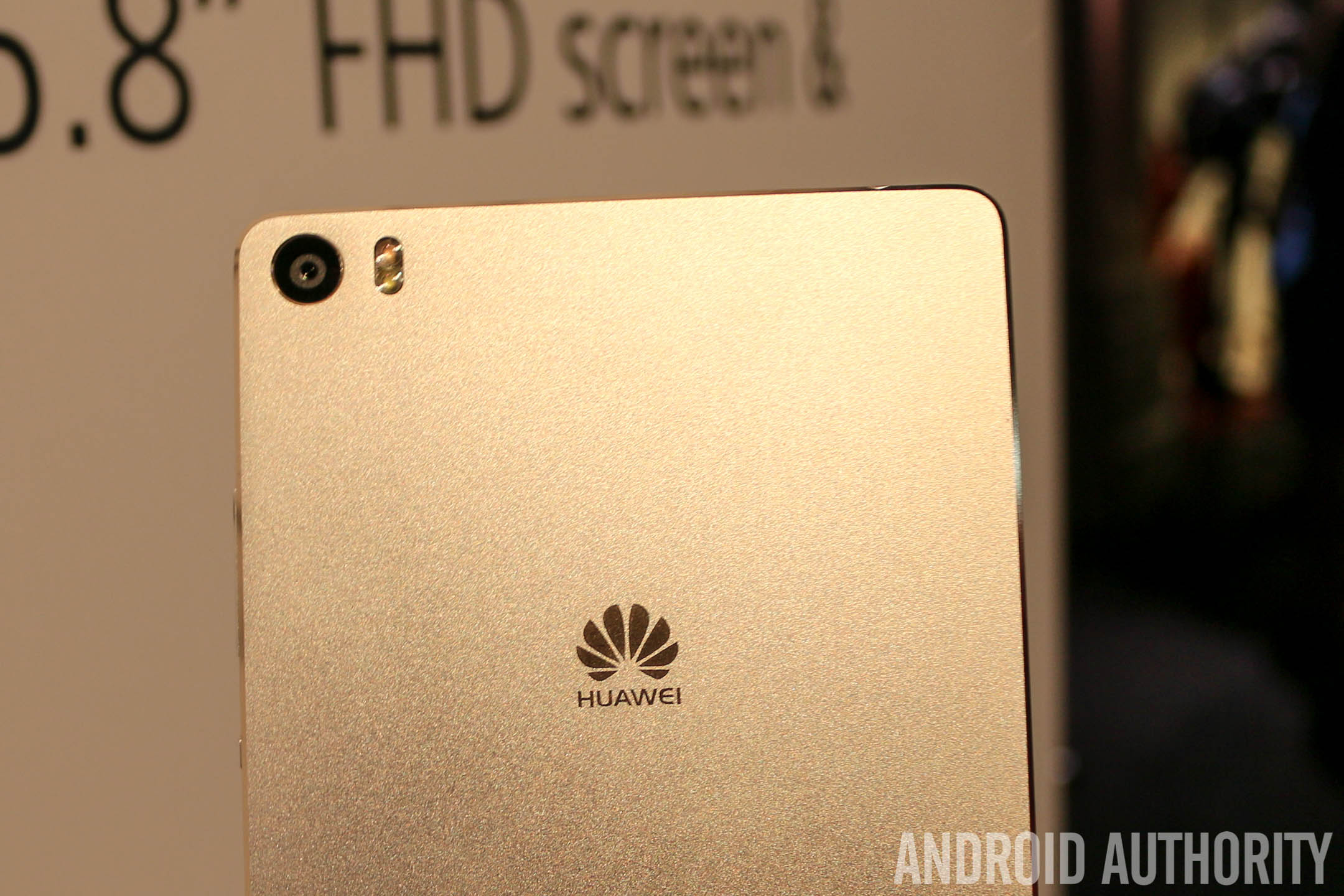 Gespierd Verheugen kapok Hands-on with the humongous HUAWEI P8 Max - Android Authority