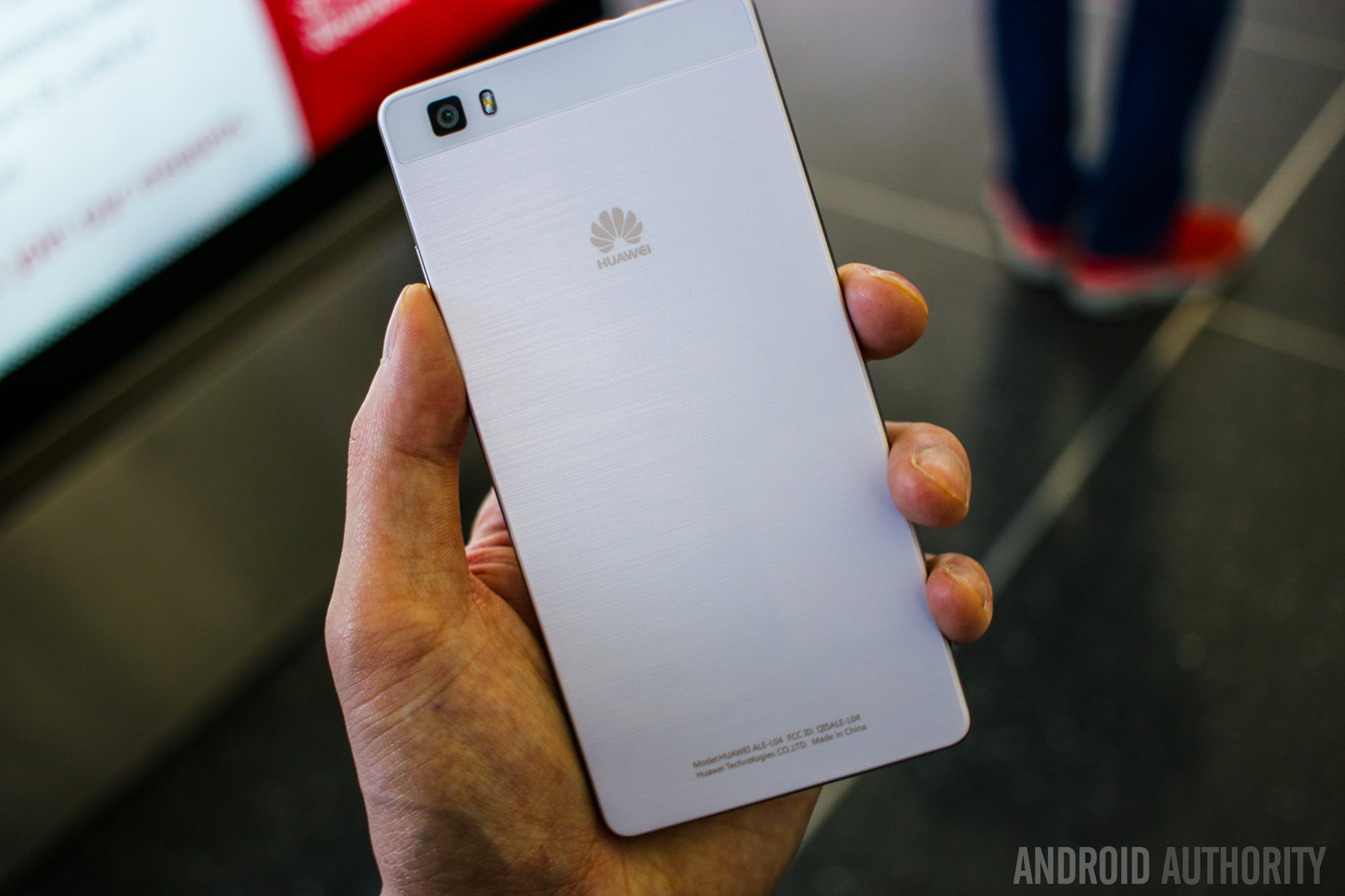 HUAWEI P8 Lite on First Impressions