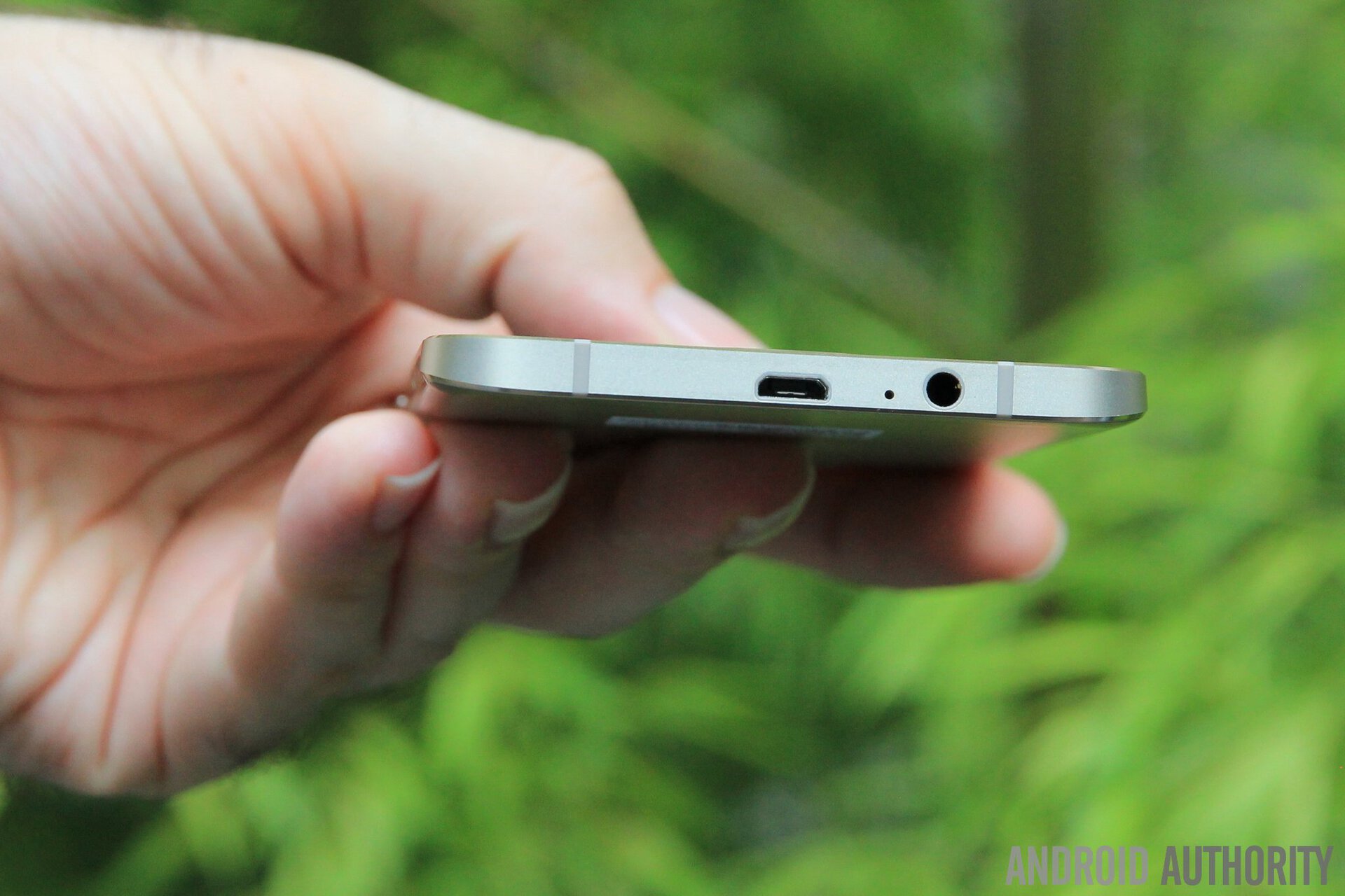 Samsung Galaxy A8 Impressions: metal-clad mid-range