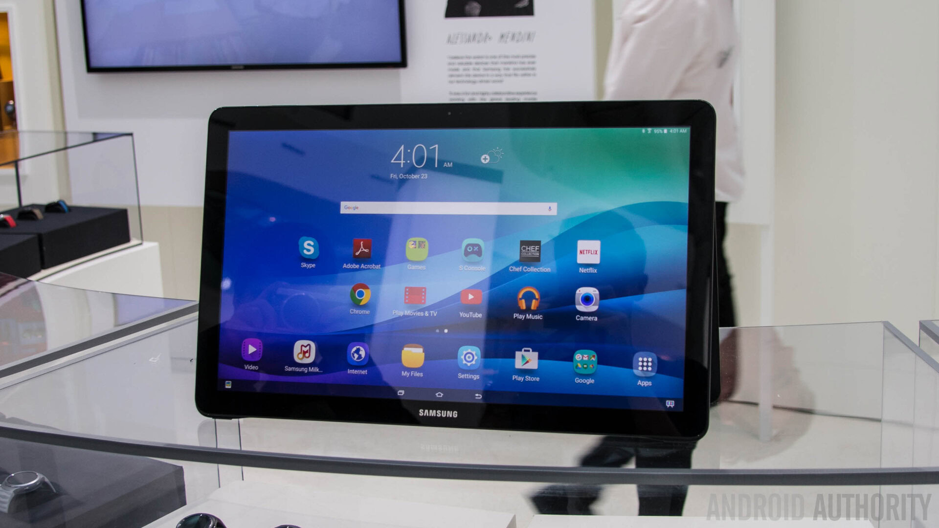 Samsung's giant Galaxy View 2 tablet pops up in purported renders - CNET