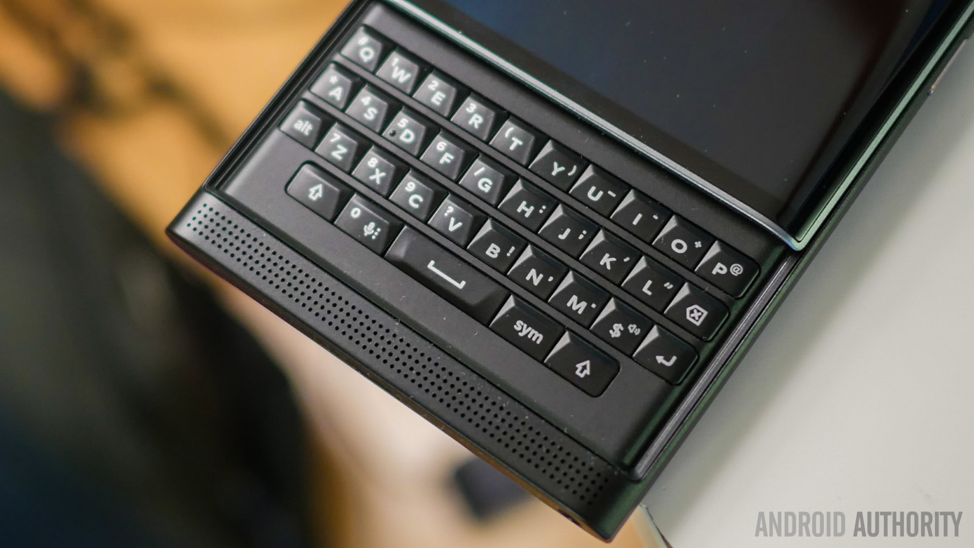 BlackBerry's signature keyboard to be given one last hurrah