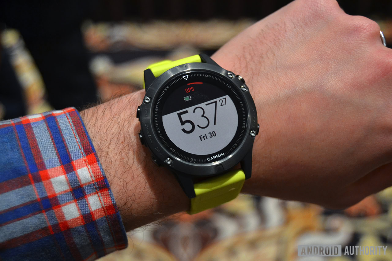Wrists-on with Garmin's new fenix 5 lineup at CES 2017 - Android