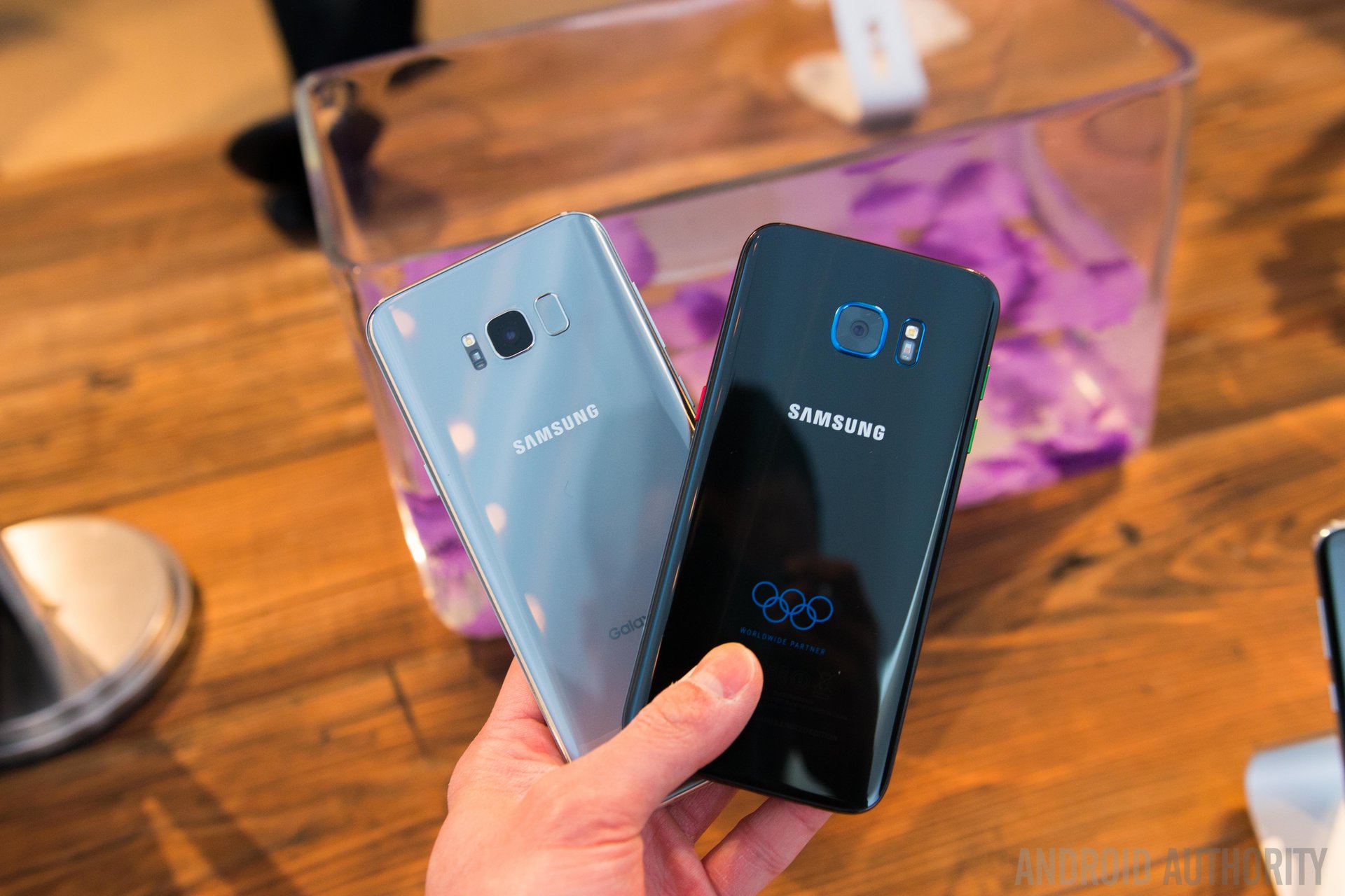 Entertainment Reorganiseren maat Galaxy S8 Plus vs Galaxy S7 Edge: How big is the generation gap? - Android  Authority