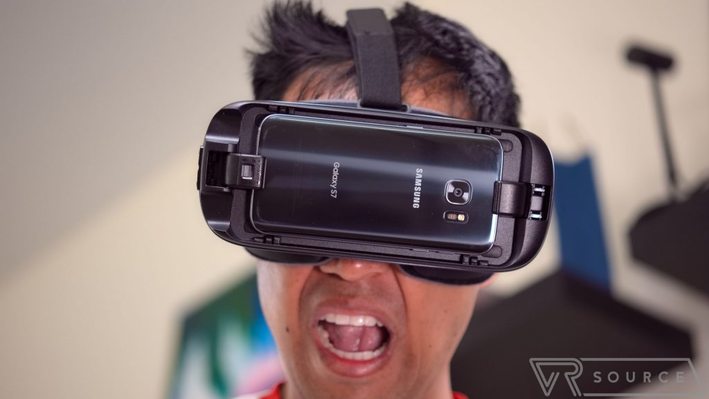 Samsung Gear VR (2017) - Android Authority