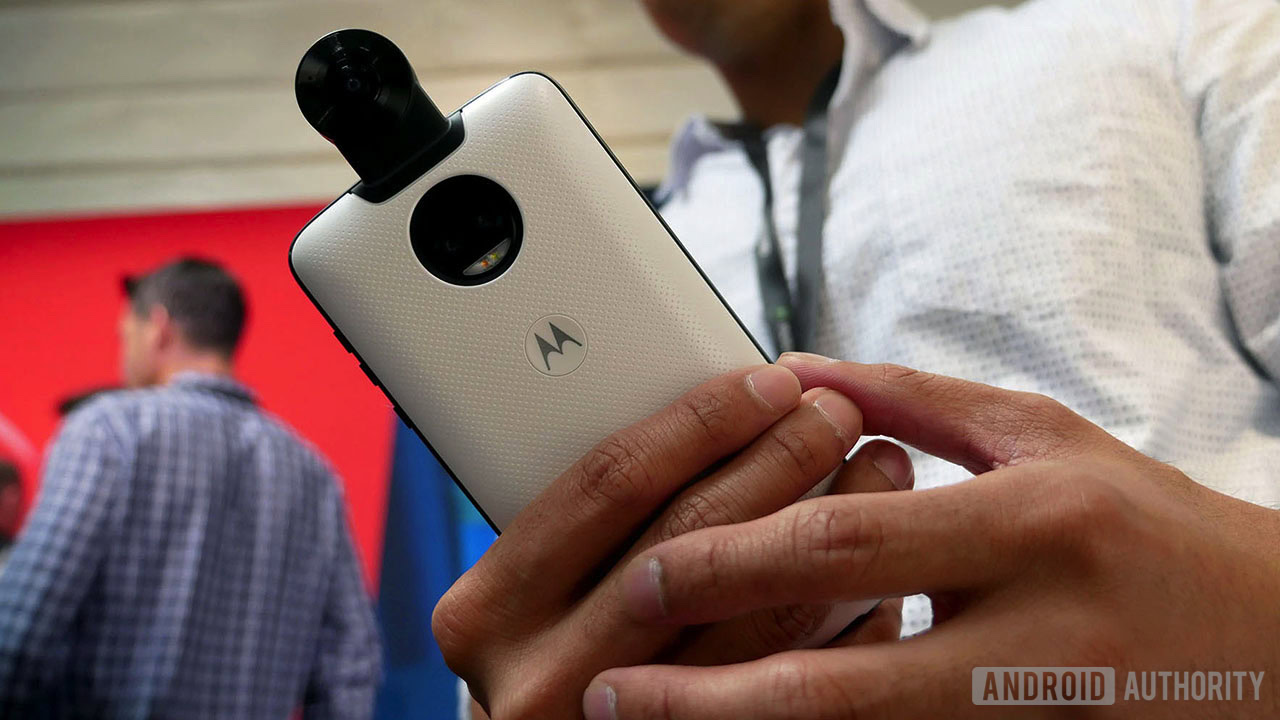 Moto 360 Camera Mod