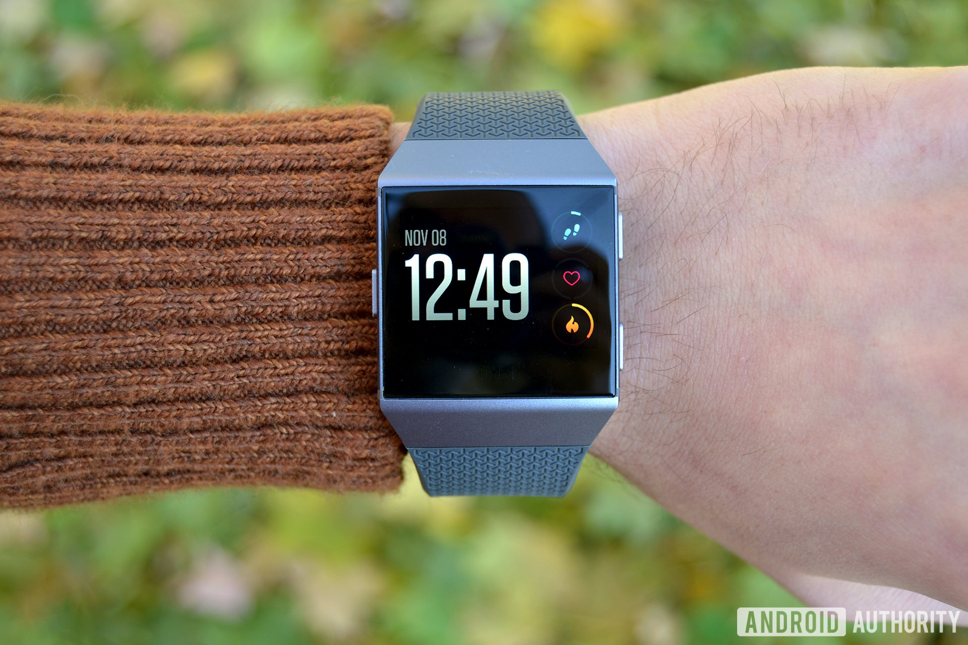 Fitbit Ionic review: Ionic recalled due to issues
