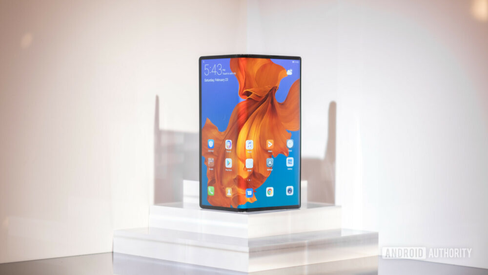 Meet the HUAWEI Mate X, a foldable powerhouse with 5G