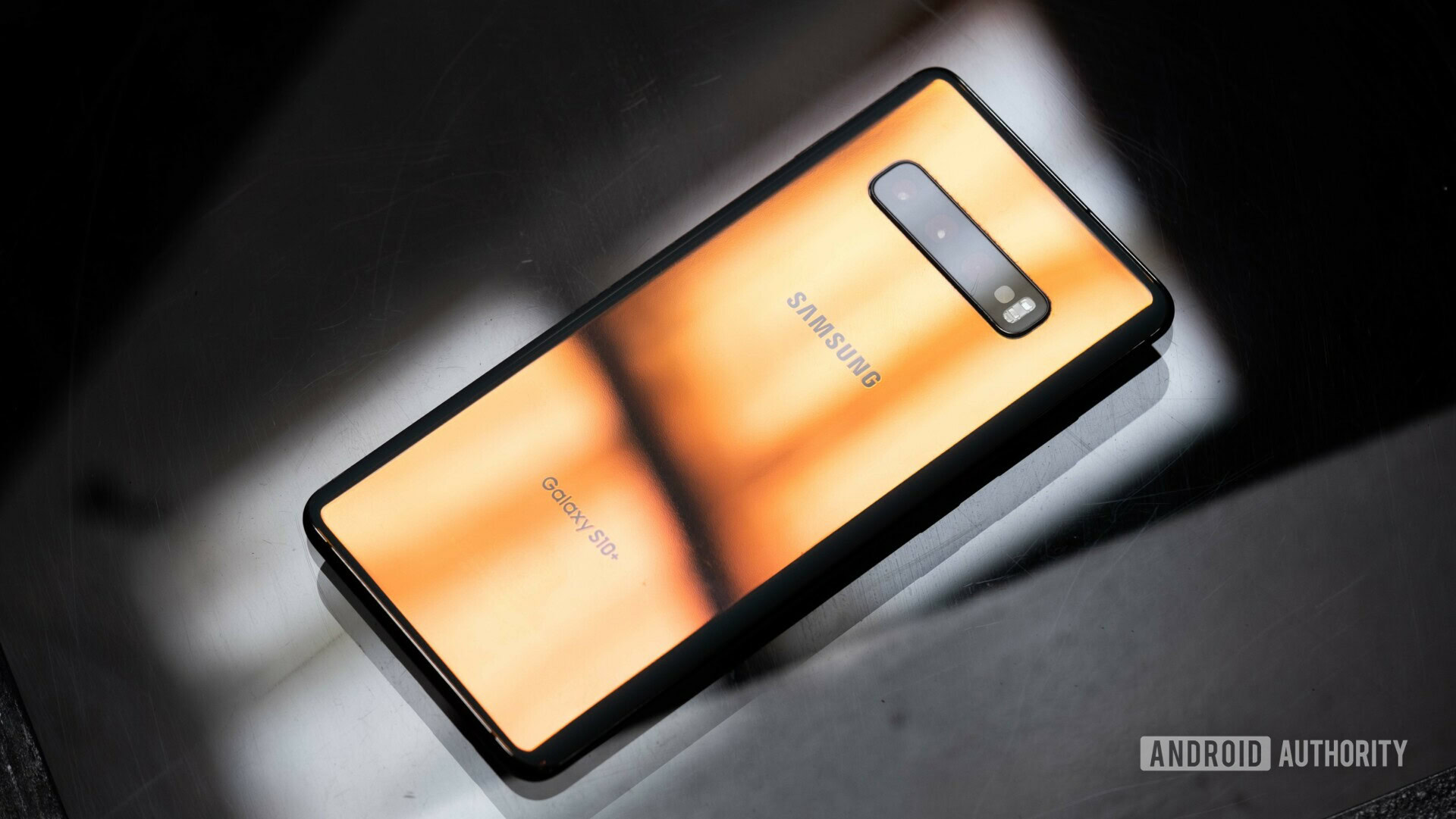 Samsung Pits Its Latest Flagship, the Galaxy S10 Plus Against Last