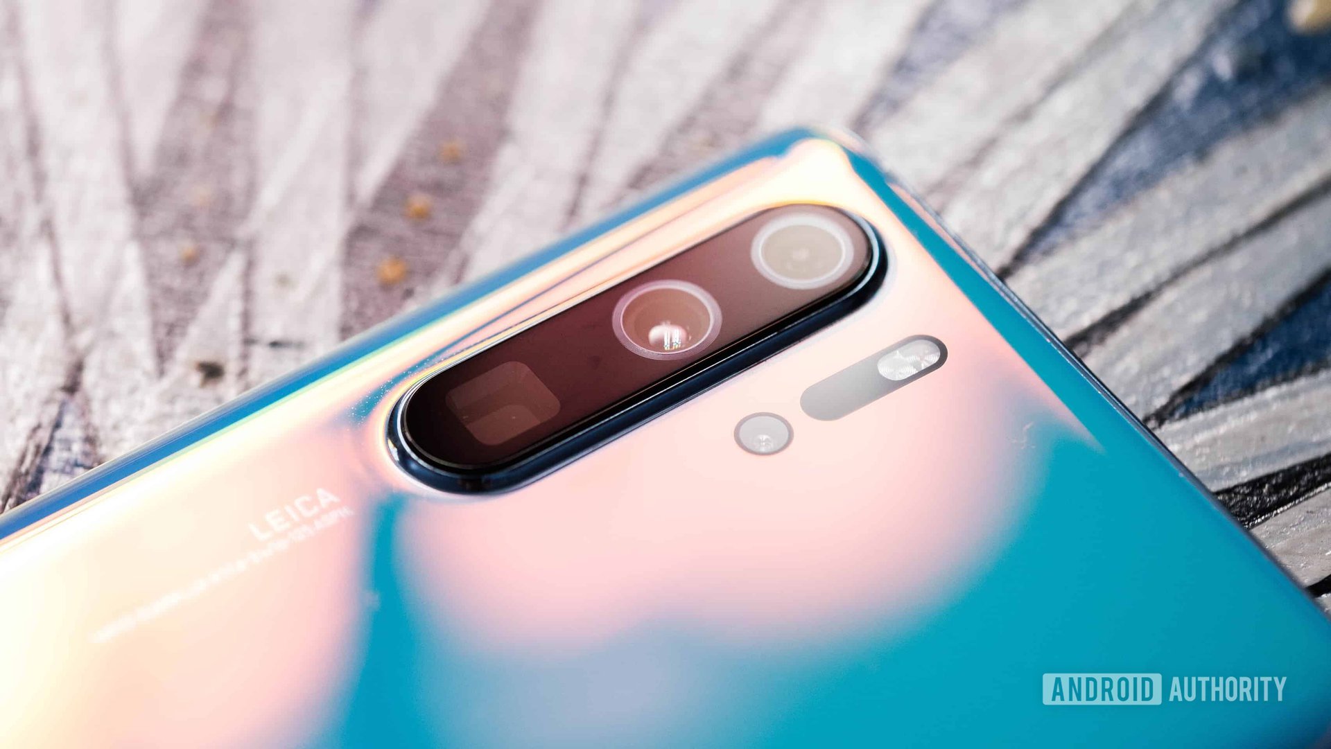 HUAWEI P30 review: A superpowers