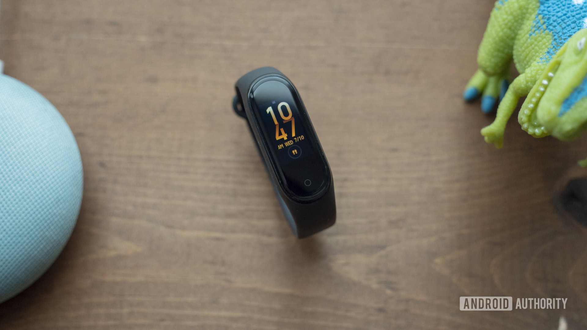 Does the Xiaomi Mi Band 5 work with Mi Band 4 bands? - Android Authority