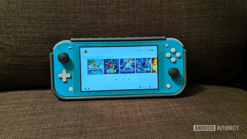 Nintendo Switch Vs Nintendo Switch Lite Which One Should You Buy