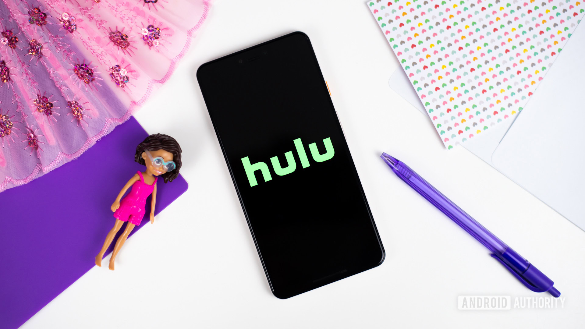 cant download hulu app to my xoom
