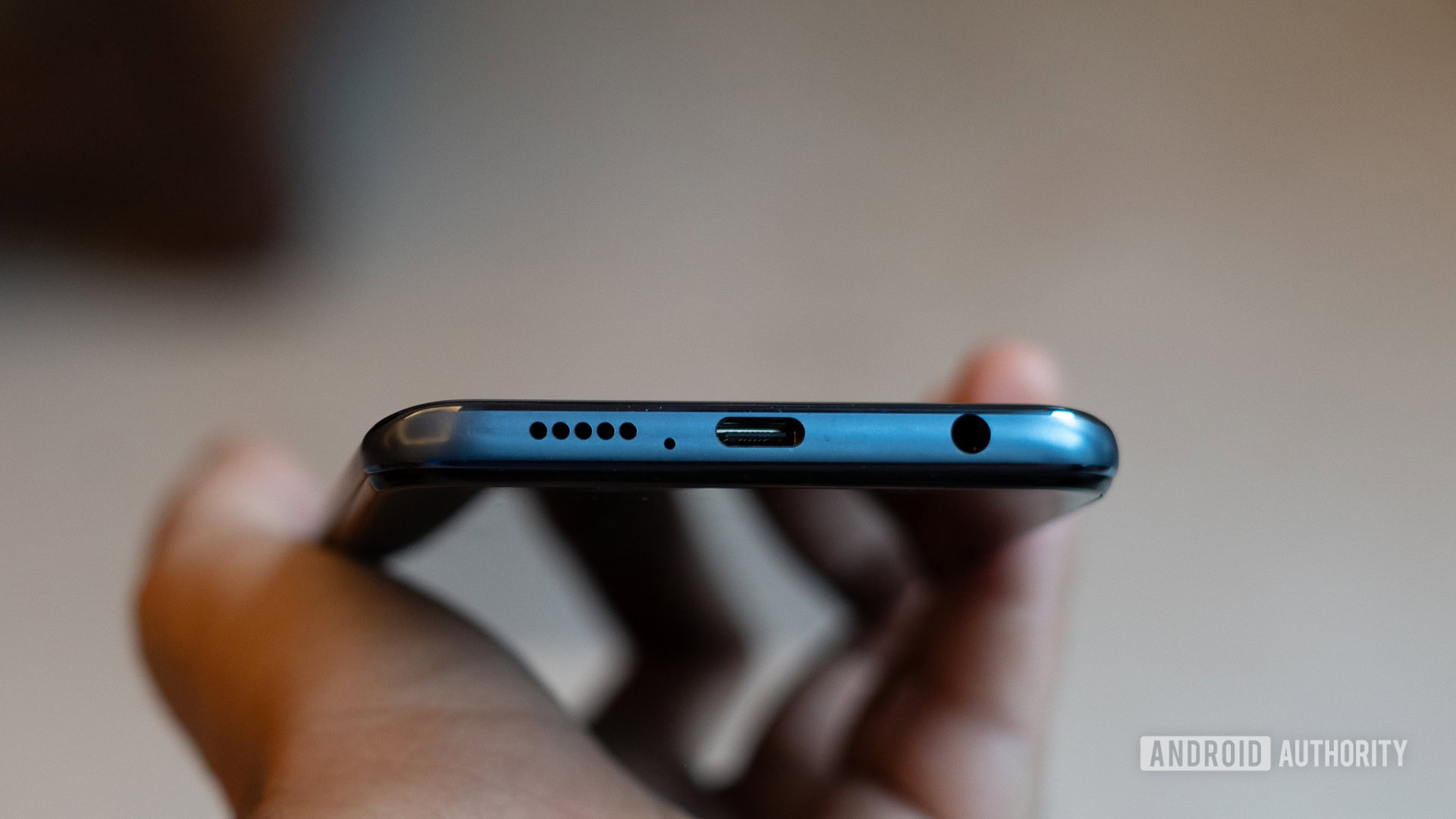 Redmi Note 9 Pro bottom edge with USB C port and headphone jack