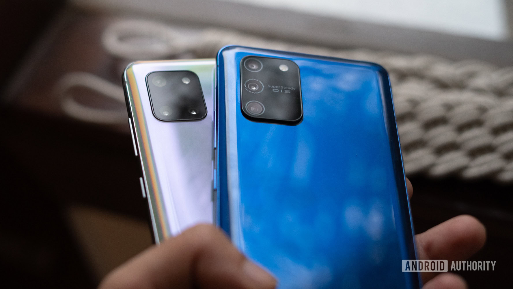 Hands-on with Samsung Lite: Galaxy Note 10 and S10 push prices and features  south - CNET