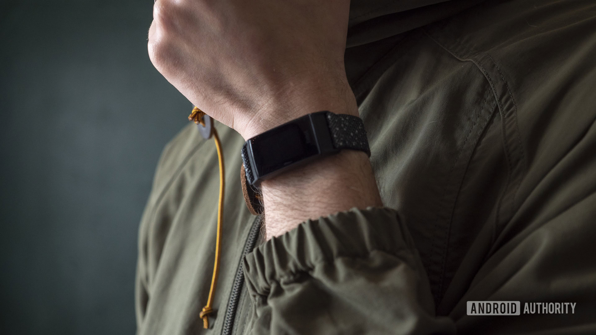Fitbit Charge 4 review: No contest - Android Authority