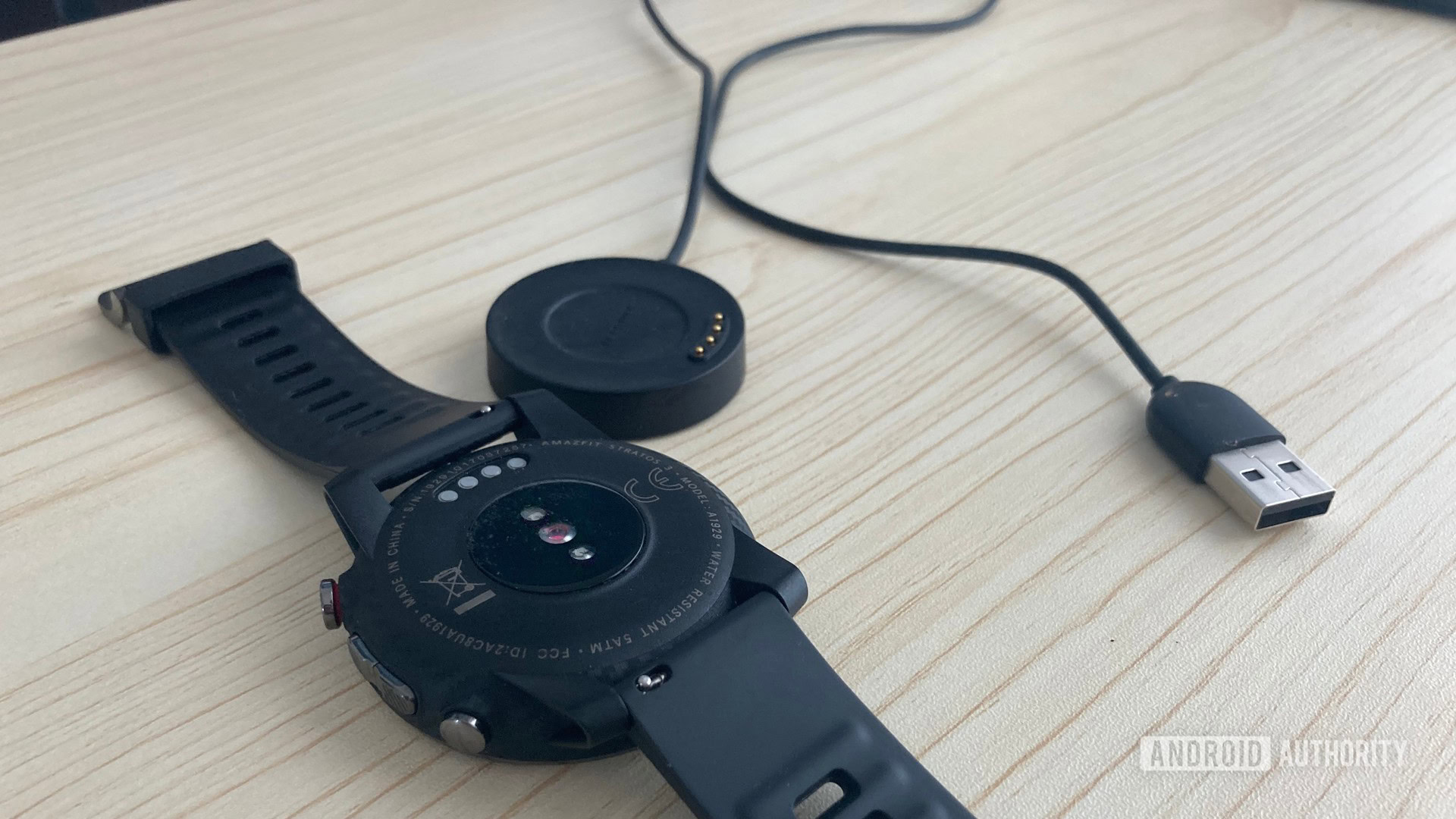 Amazfit Stratos 3 Review: Works WITHOUT Your Smartphone! Comes With Music  Storage! 