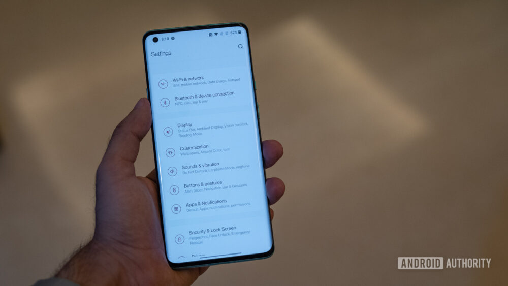 OnePlus 8 users can try Oxygen OS 11 with always-on display (Gallery ...