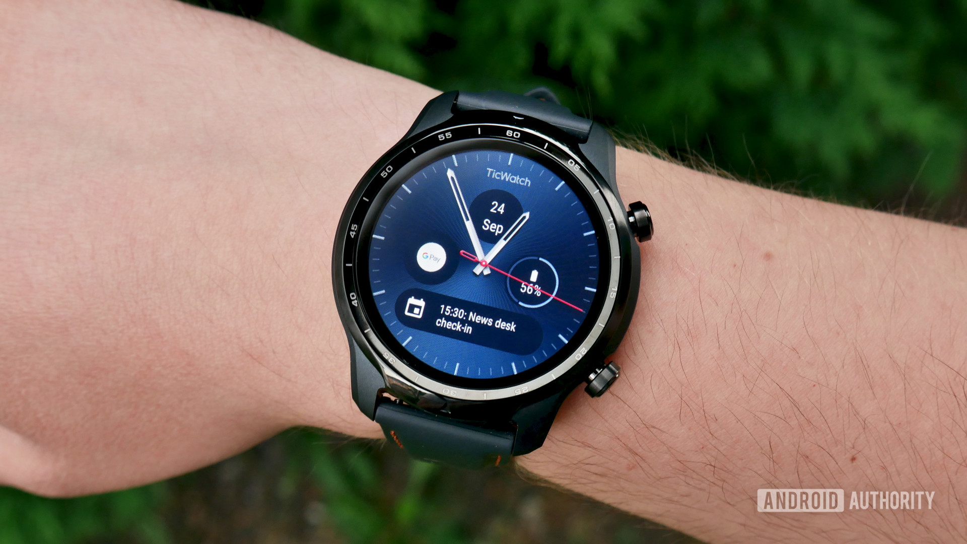 TicWatch Pro 3 Ultra GPS and TicWatch Pro 3 GPS users have started  receiving the Wear OS 3.5 update