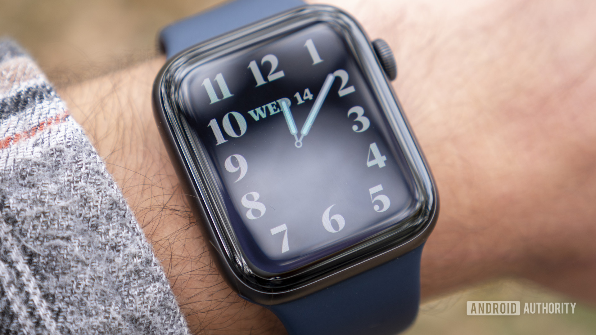 Compared: New Apple Watch SE vs. Apple Watch SE 2020