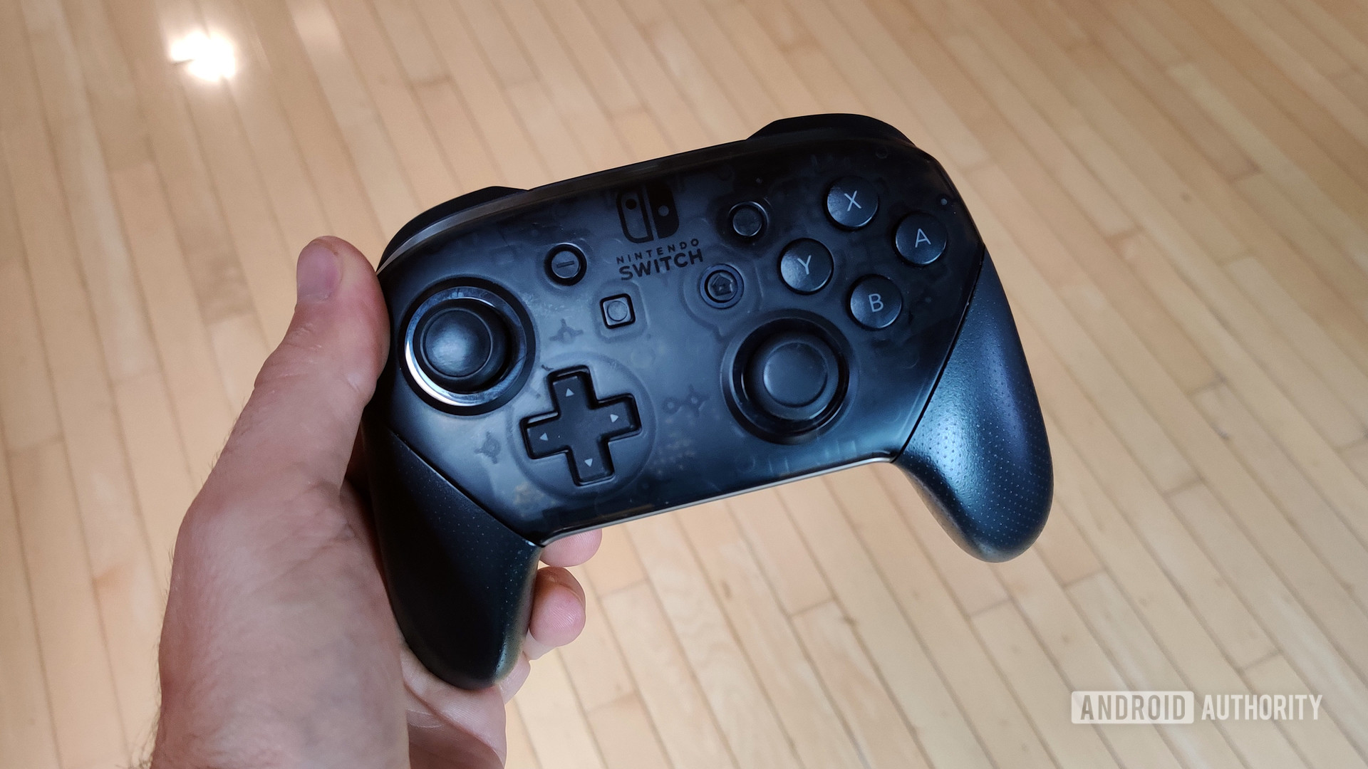 Nintendo Switch Pro Controller review: Perfect - Android Authority