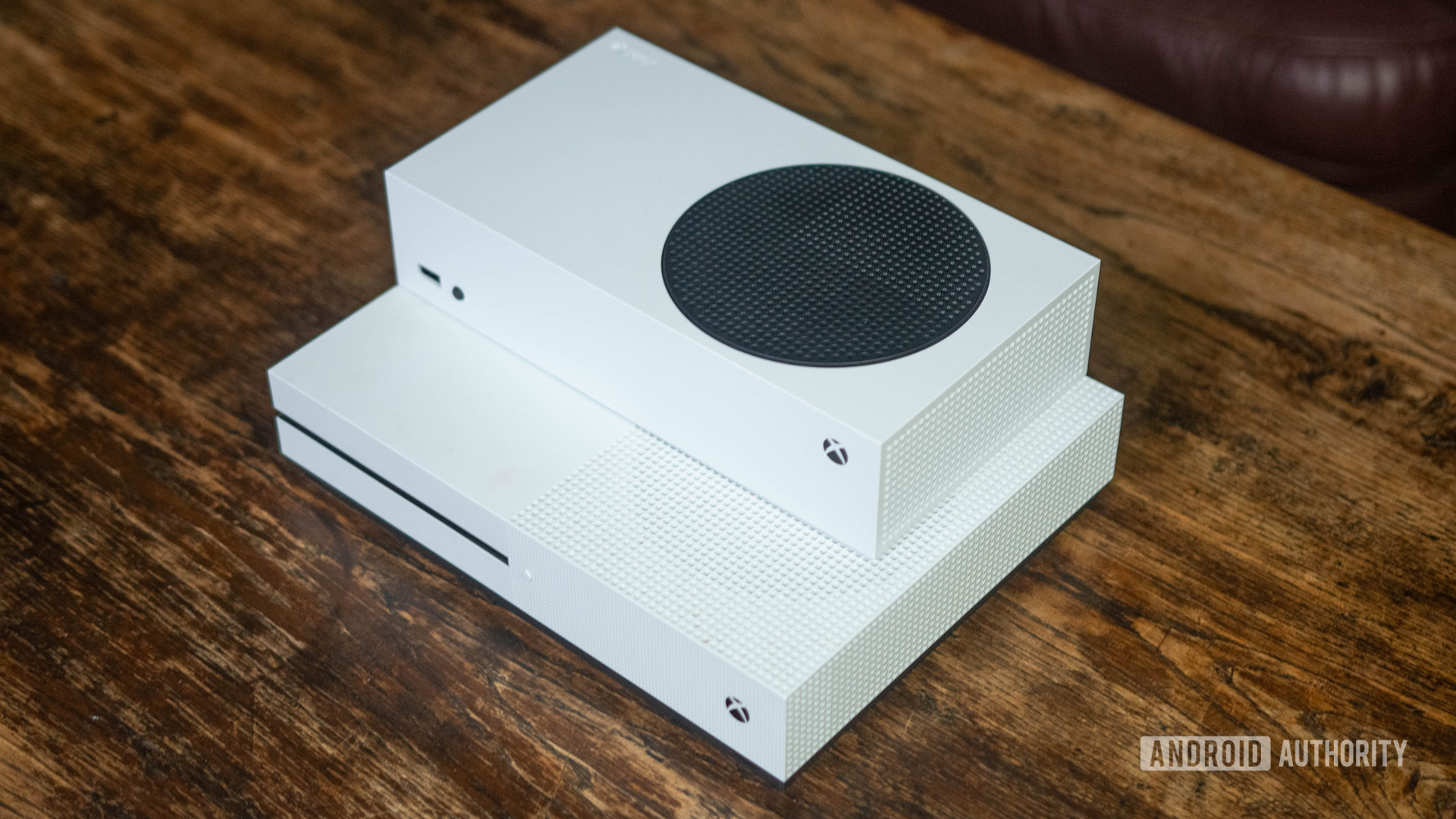 Should You Upgrade to the Xbox Series S From the Xbox One X?