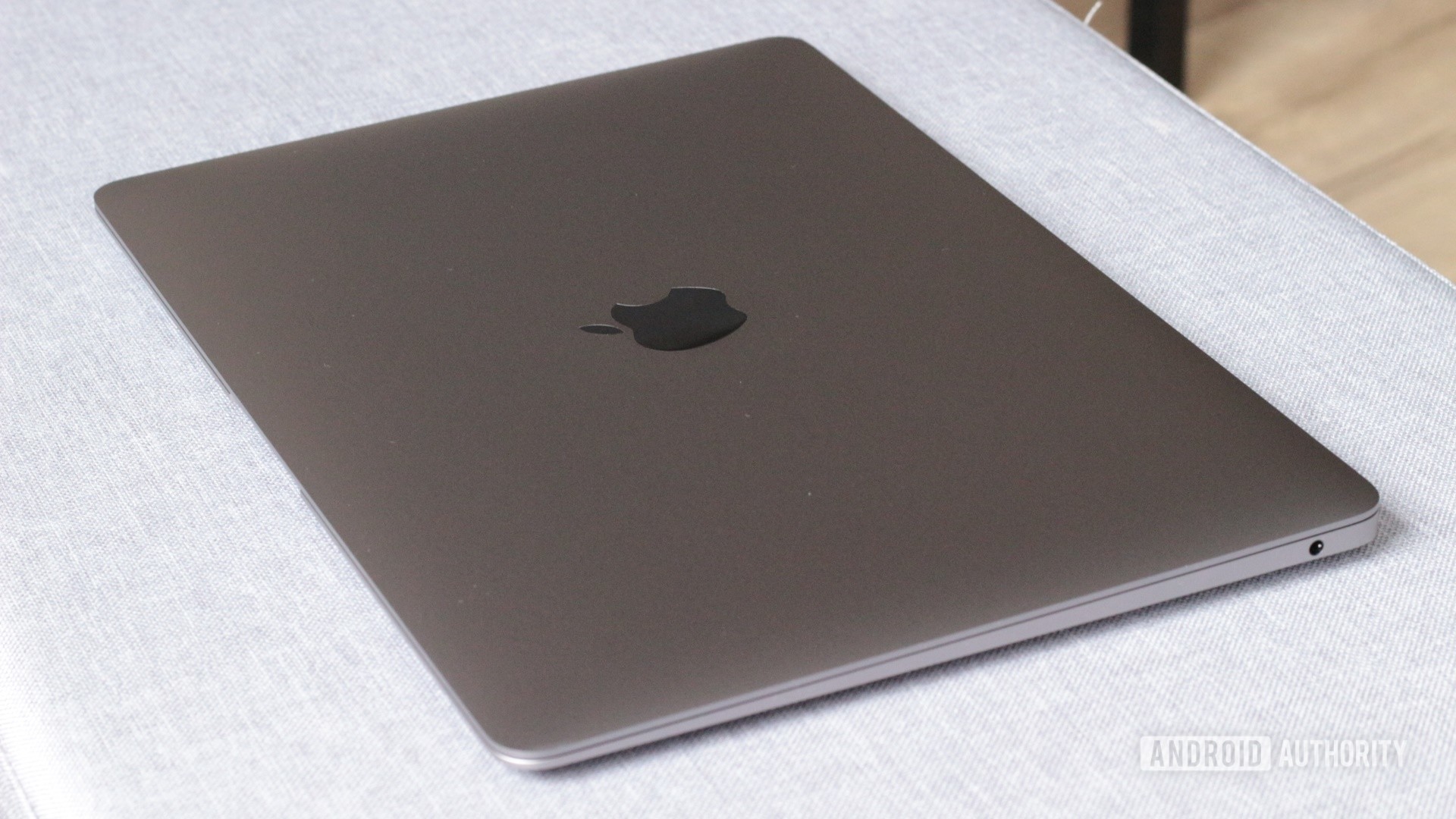 Apple MacBook Air (M1) review: Apple's silicon for Apple's