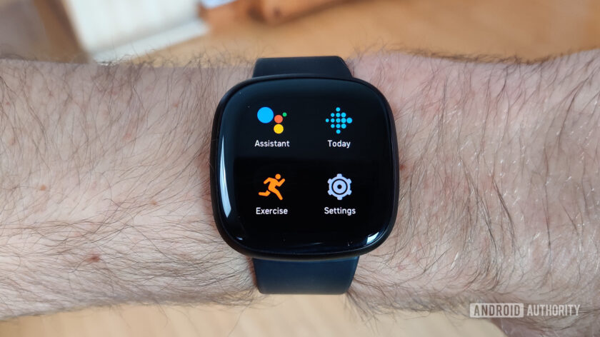 Fitbit Versa 3 review: A good watch with some value - Android Authority