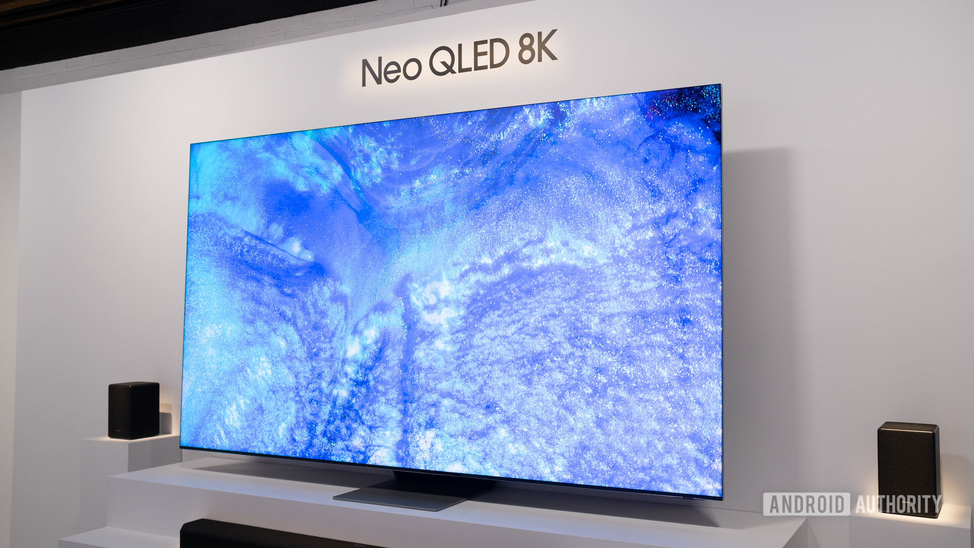 Whirlpool Sætte jævnt LG QNED vs Samsung Neo QLED next-gen display tech explained