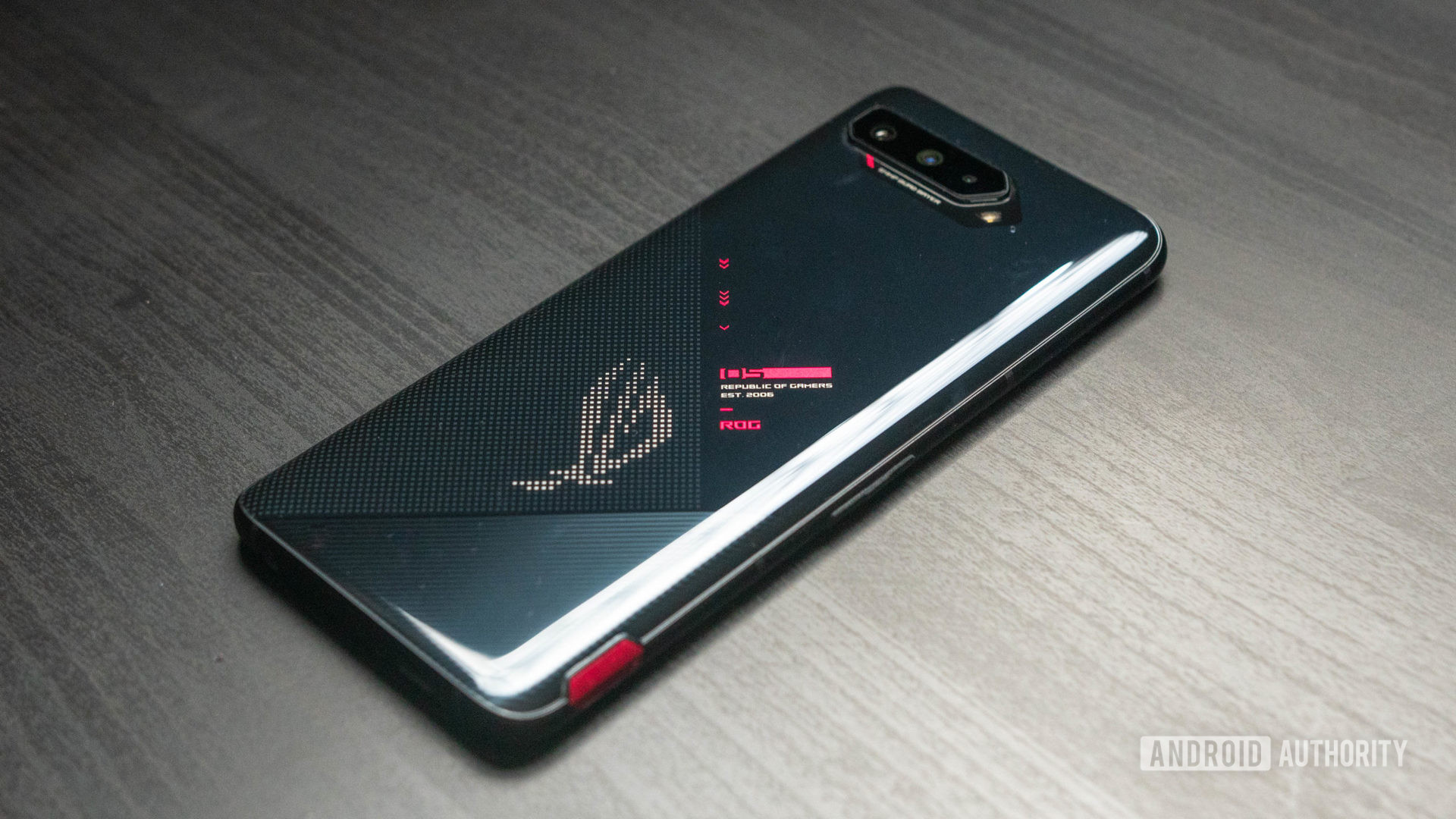 Asus ROG Phone 8 Launched: A Proper Camera And Gaming Phone Rolled