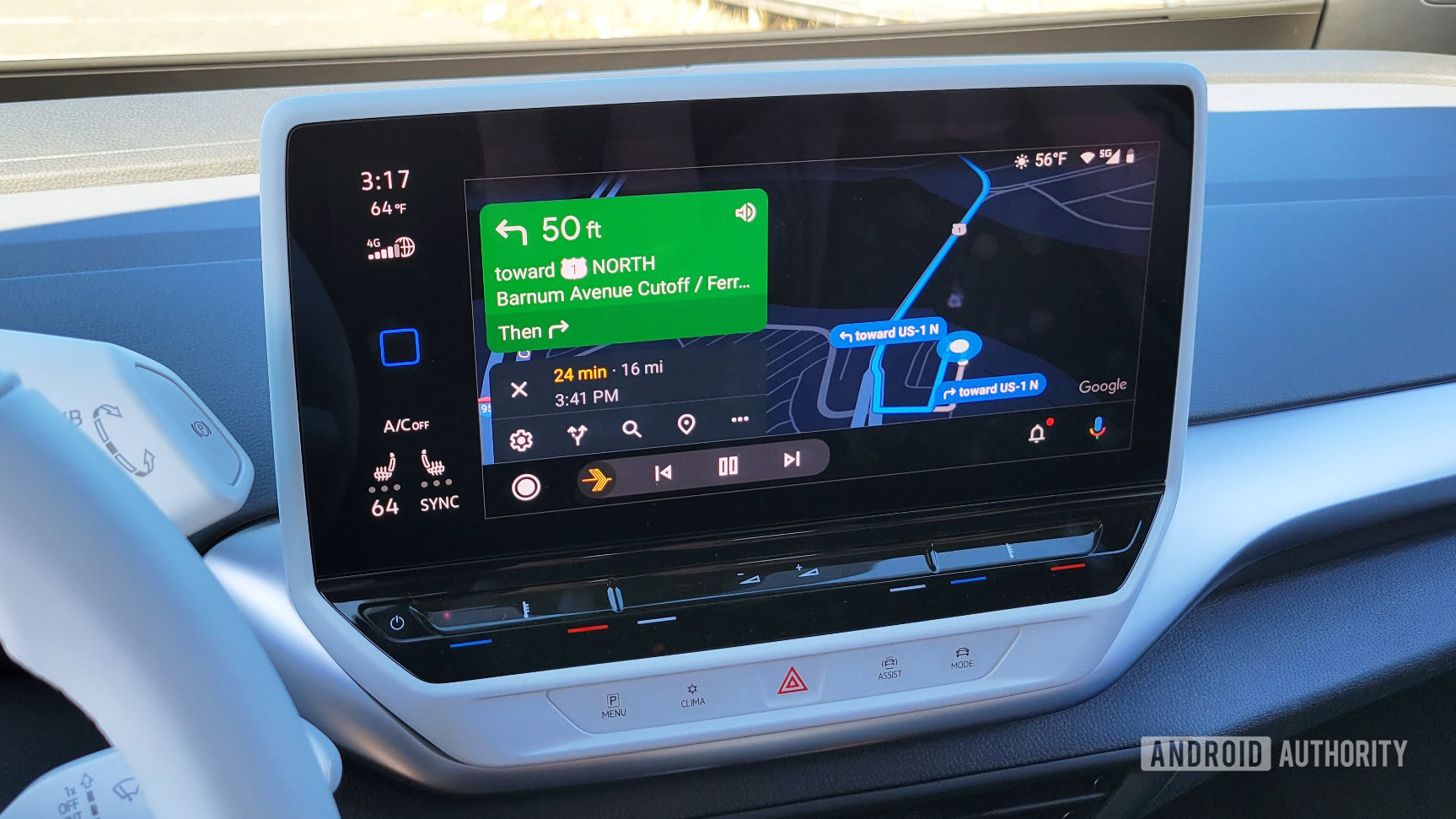 You can finally open Google Maps on your phone while Android Auto is  running : r/Android