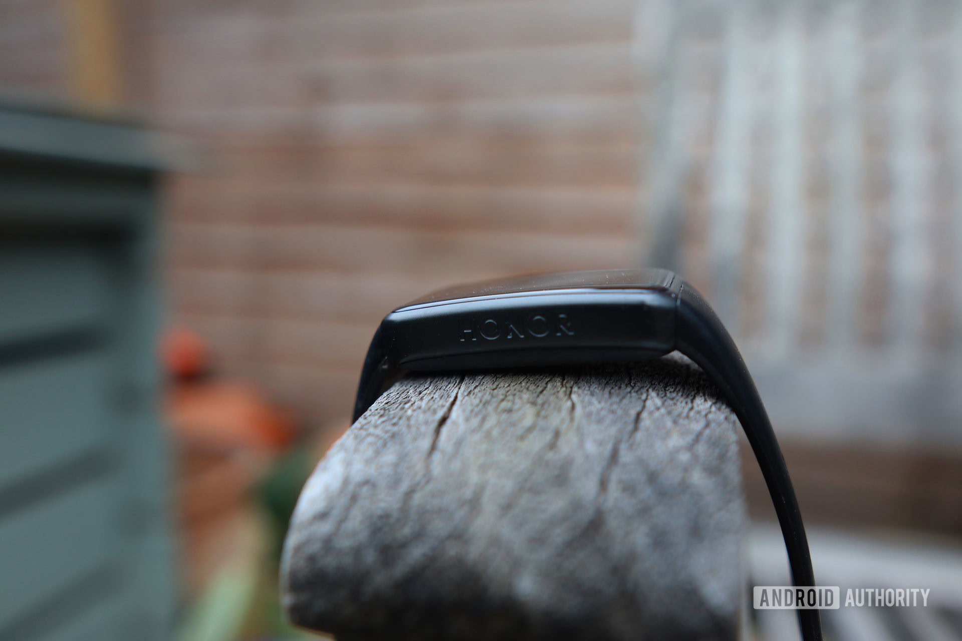HONOR Band 6 review: Attractive, affordable, and shallow - Android Authority