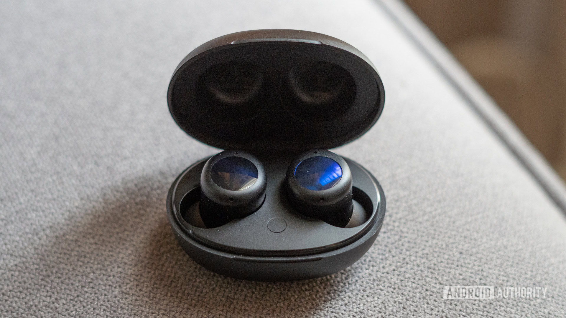 realme Buds Q2 review: Noise canceling on the cheap - Android Authority