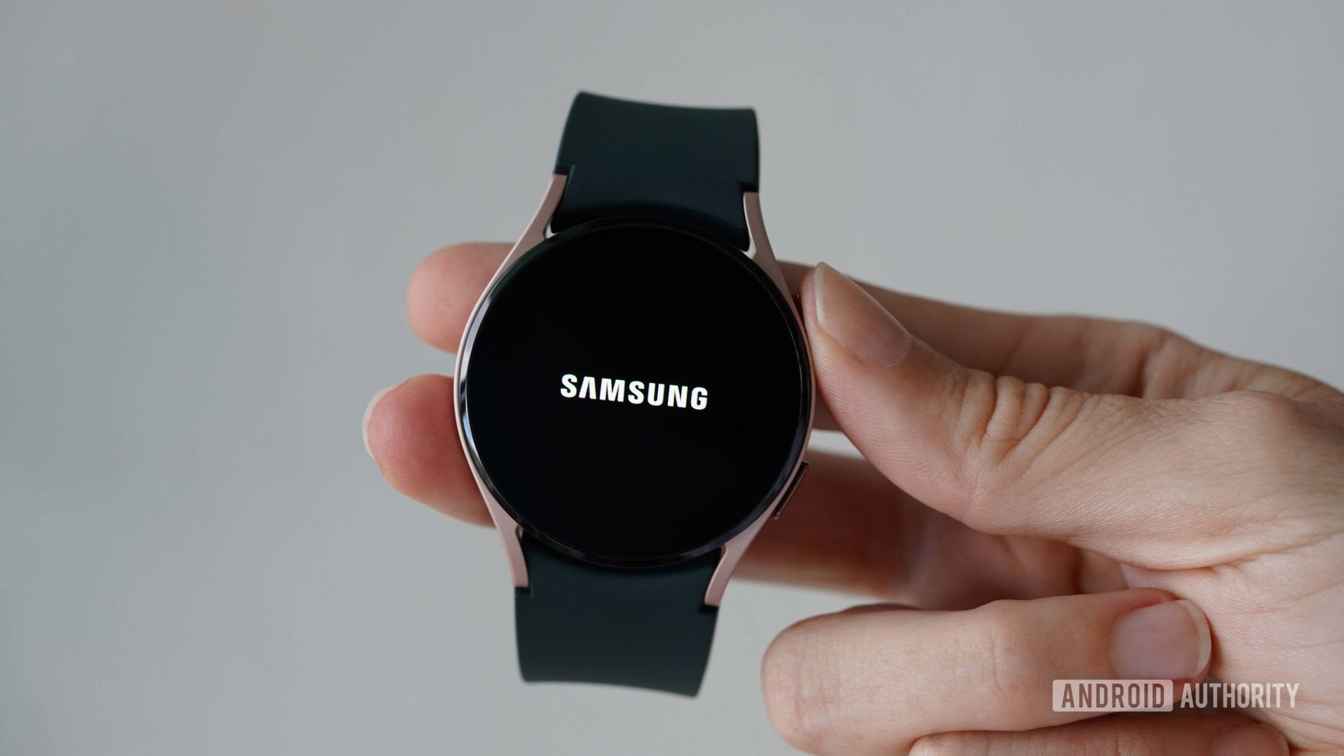 Setting up your Samsung smart watch with or without a phone