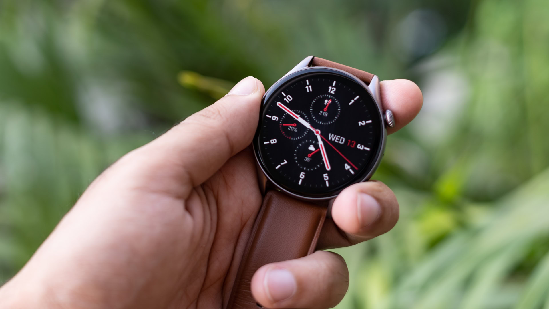 Amazfit GTR 3 PRO Smartwatch Review - Best Smartwatch of 2021? - YouTube