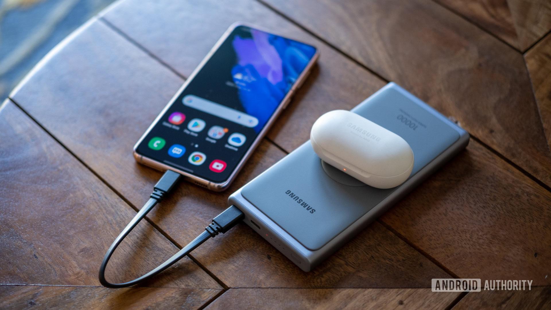 The best power banks for Samsung devices if you want a quick charge