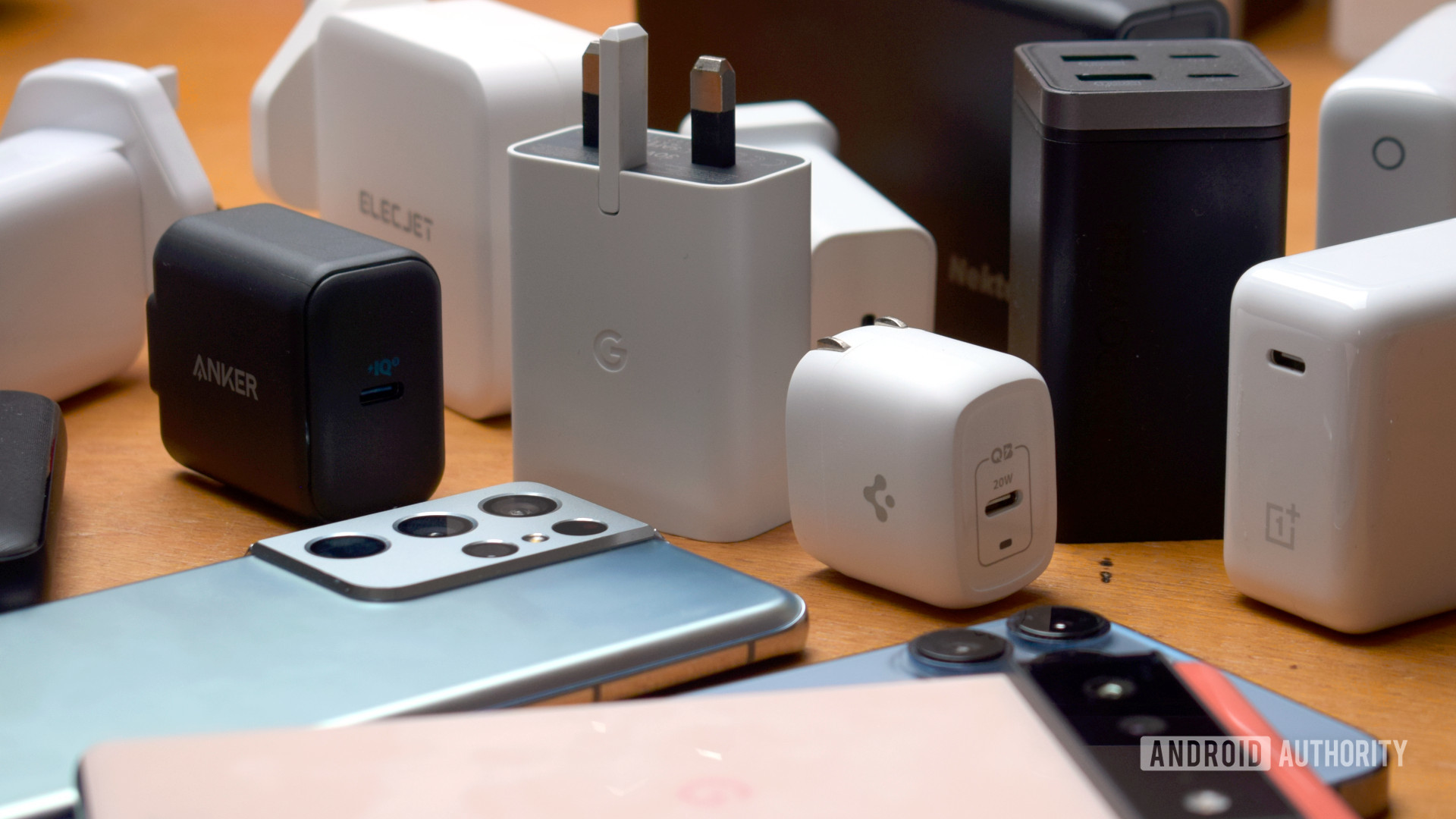 The best wall chargers: A buyer's guide - Android Authority