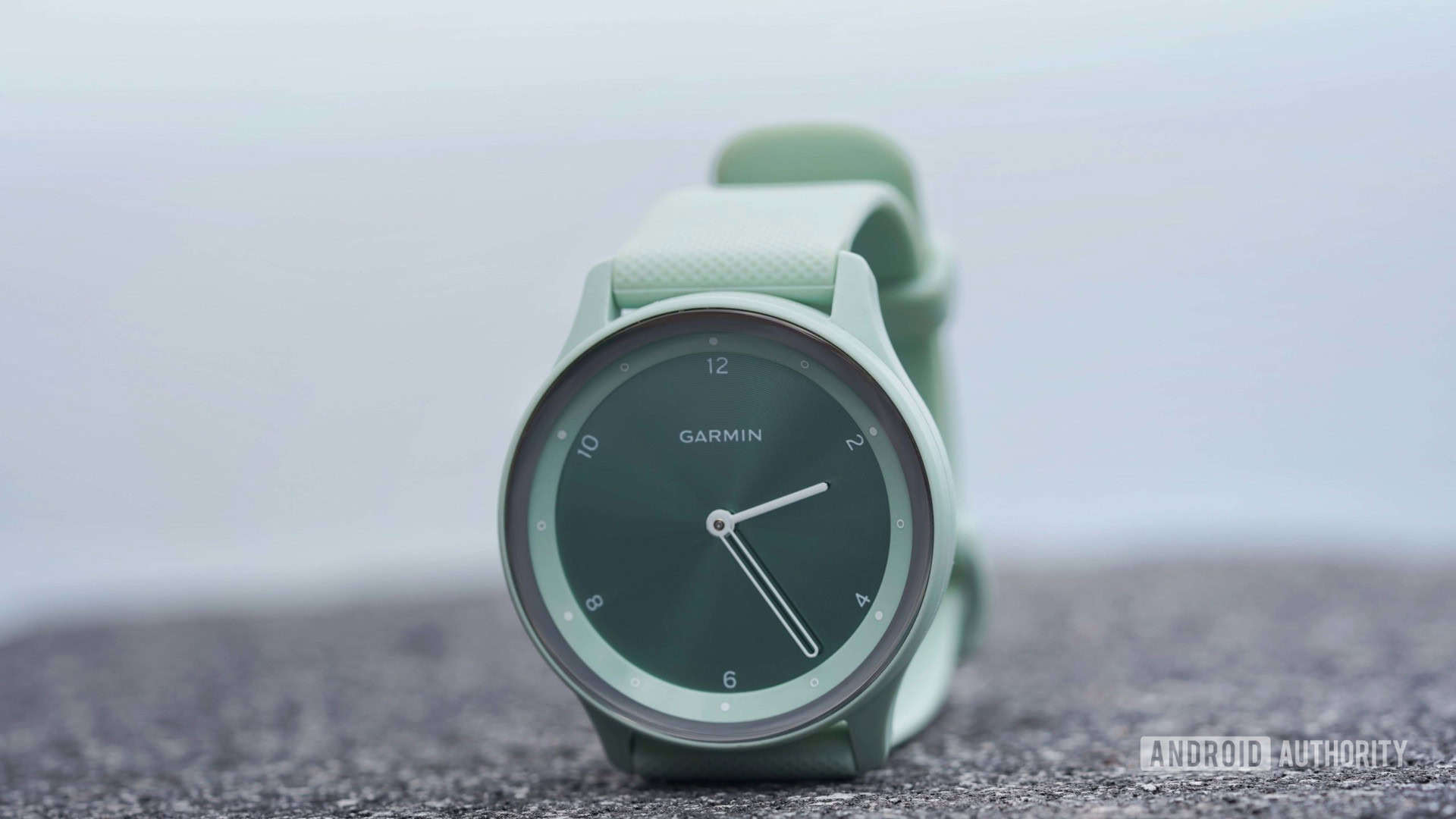 vivomove review: The intersection style substance Sport Garmin of and