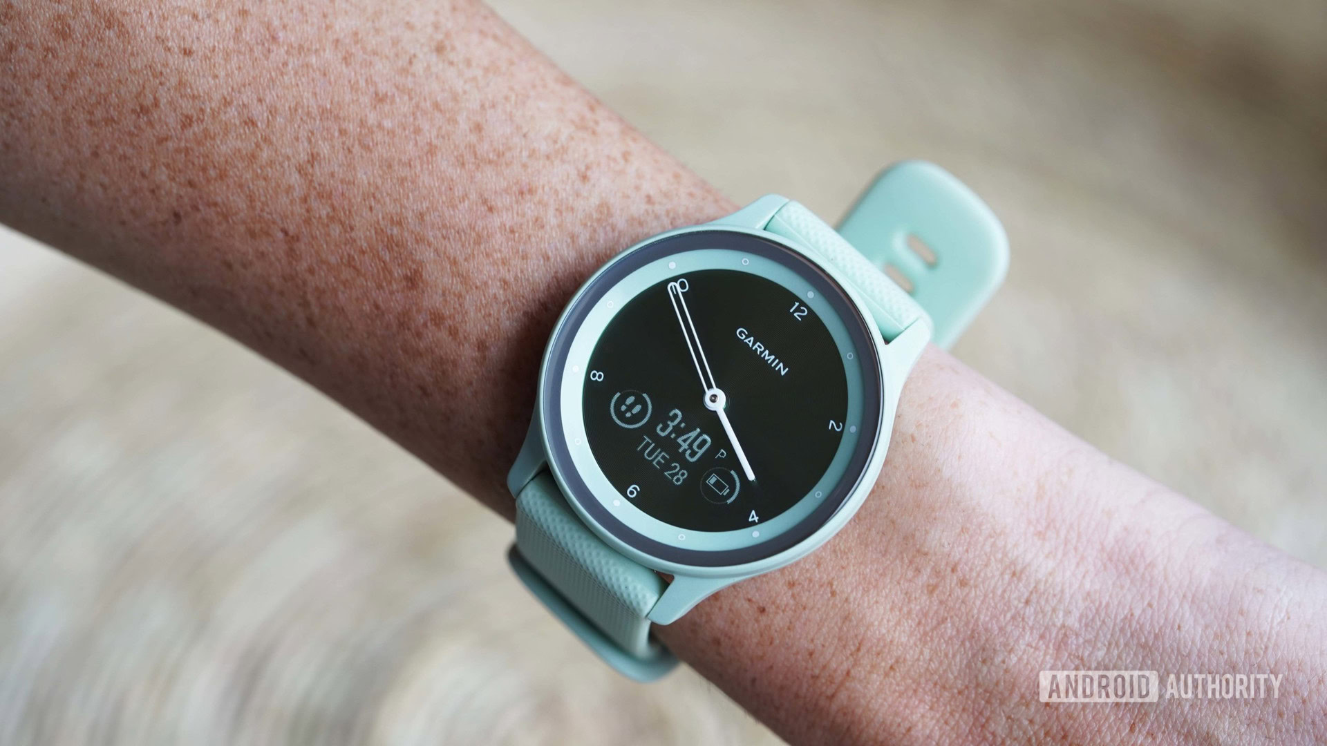 substance style intersection and Garmin of The vivomove Sport review: