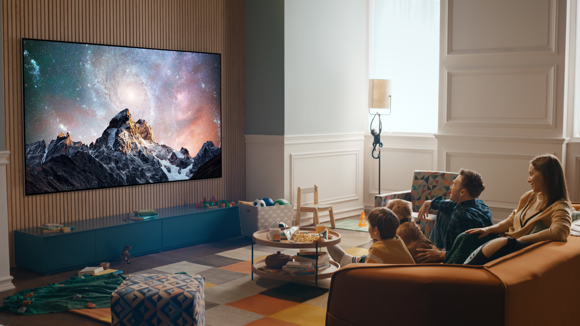 Panasonic's new 2022 flagship TV is the 77-inch LZ2000 OLED