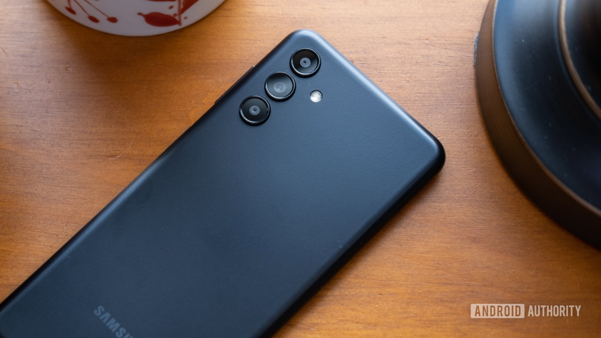 haar solidariteit Vlak The best cheap phones of 2023: Here are our favorites - Android Authority