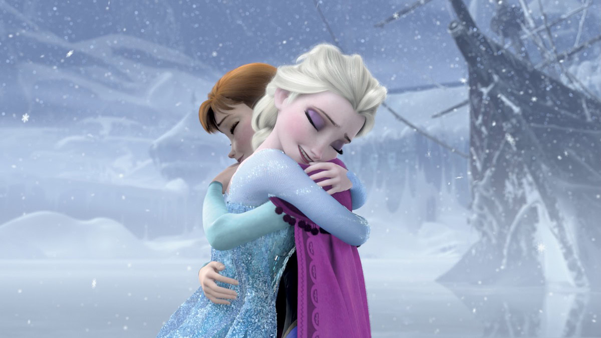 Frozen 3 precisa continuar uma importante tradição de design de Elsa dos 2  filmes anteriores