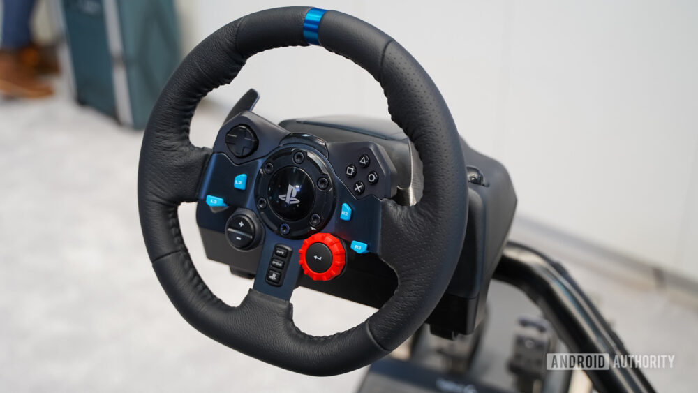 HTC Vive let me drive a car remotely over 5G - Android Authority