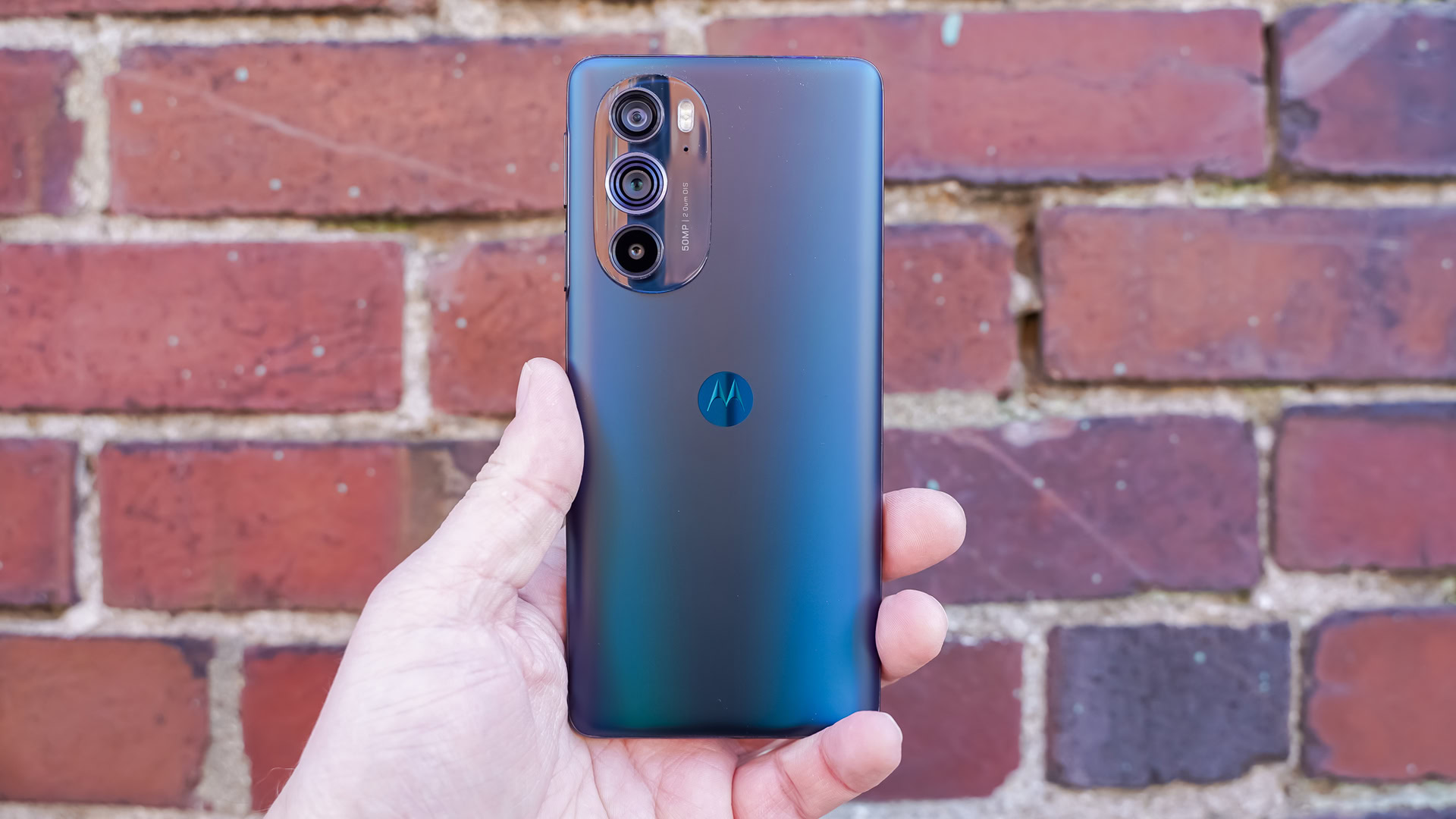 Motorola Edge (2022) Vs Motorola Edge+ 2022: Which Is Worth Buying?