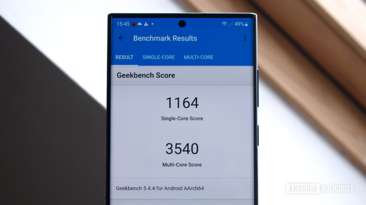 Samsung Galaxy S22 Benchmarked: Snapdragon 8 Gen 1 Vs Exynos 2200