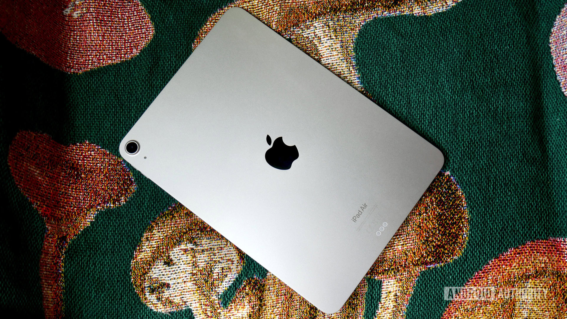 Apple iPad Air (5th generation) review: Mild upgrades, still