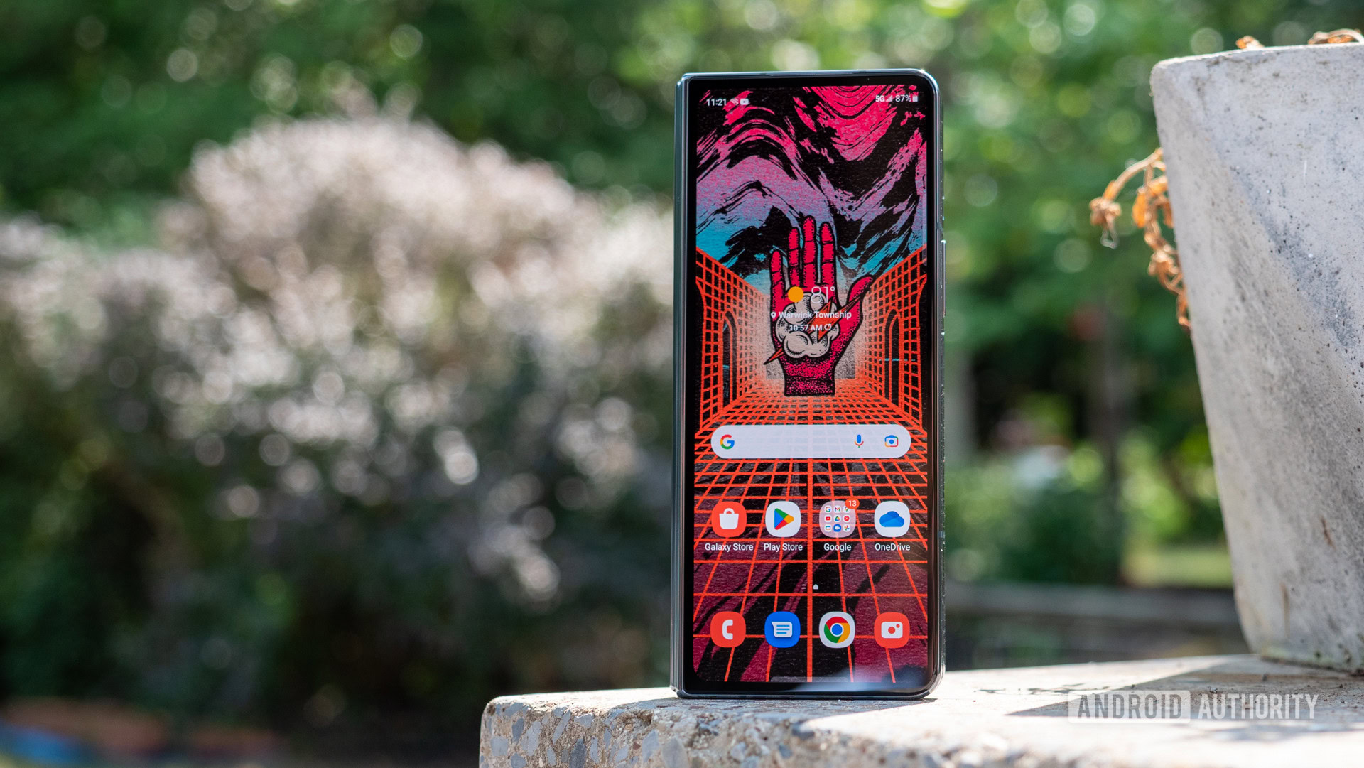 Samsung's Galaxy Z Fold 4 is a high-priced ticket to productivity bliss