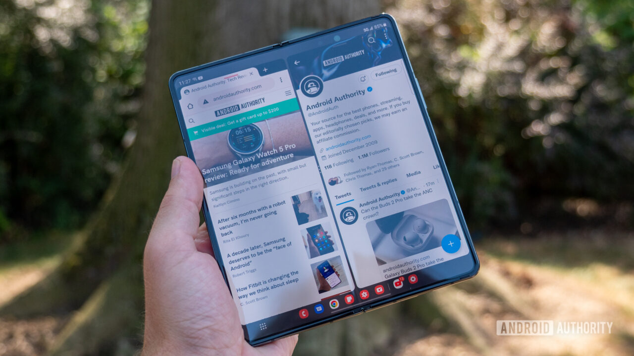 samsung galaxy s23 5g vs samsung galaxy z fold 4 specs