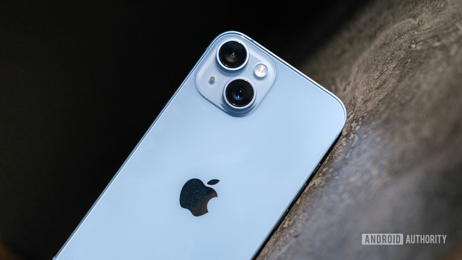 Apple's iPhone 12 mini's Battery Life is Amazing, by Lance Ulanoff